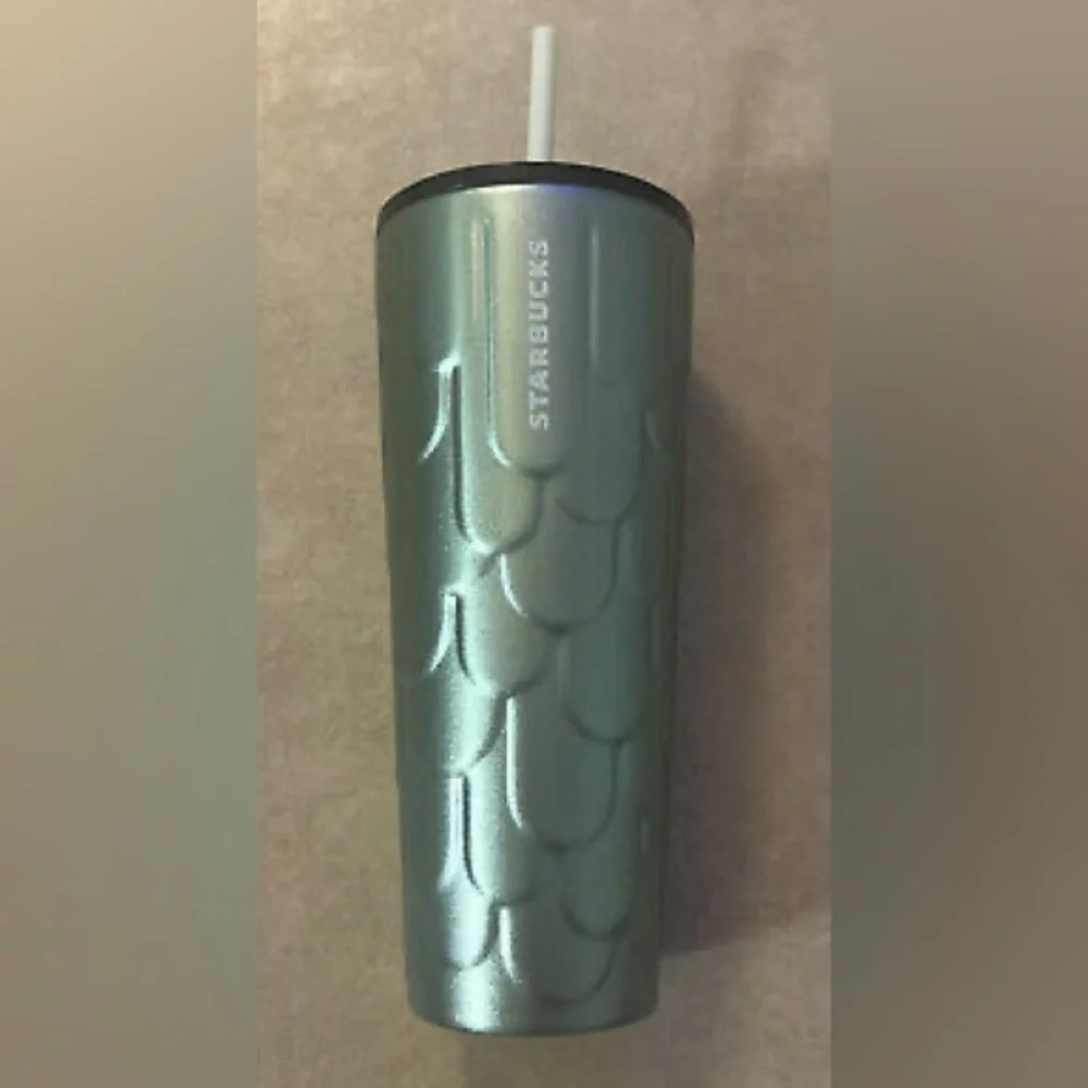 Starbucks 2022 Stainless Steel 24oz Mermaid Scales Tumbler Cup Green Shimmer.T30